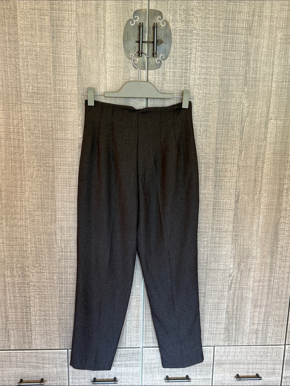 Zara High-Waist Tapered Women's Pants in Dark Brown - Picture 16 of 17
